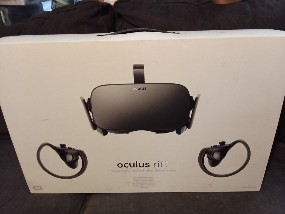 Oculus Rift CV1 VR Set 2 Controllers 2 Sensors Original Box WORKS GREAT